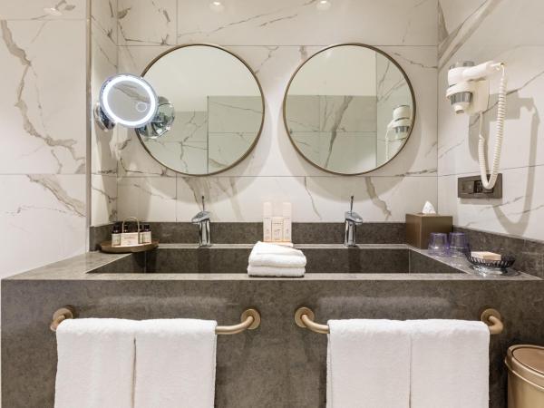 Stayso The House Hotel : photo 8 de la chambre suite familiale exécutive