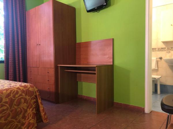 Hotel Eden : photo 10 de la chambre chambre double ou lits jumeaux