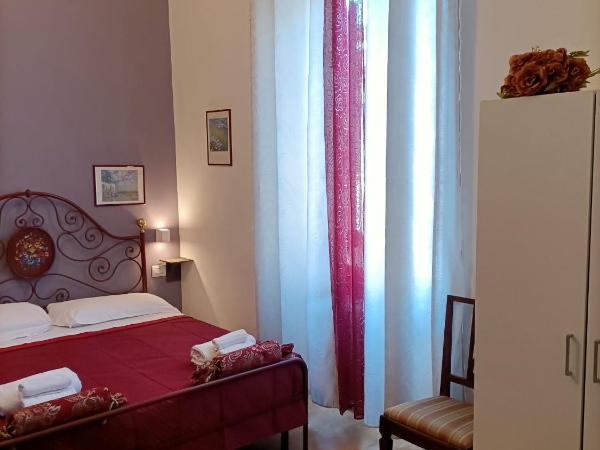 La Petite Maison : photo 8 de la chambre chambre lit queen-size