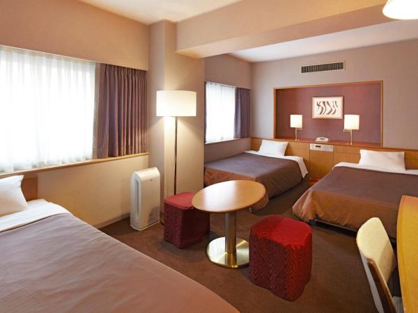 Hotel New Hankyu Osaka : photo 1 de la chambre chambre triple - non-fumeurs
