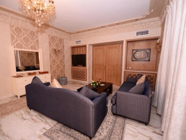 THE WHITE PALACE Rabat : photo 5 de la chambre suite avec jacuzzi