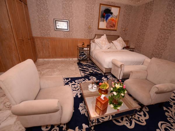 THE WHITE PALACE Rabat : photo 3 de la chambre suite - vue sur jardin
