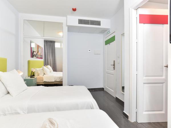 Hotel Kuve Marbella : photo 6 de la chambre petite chambre double