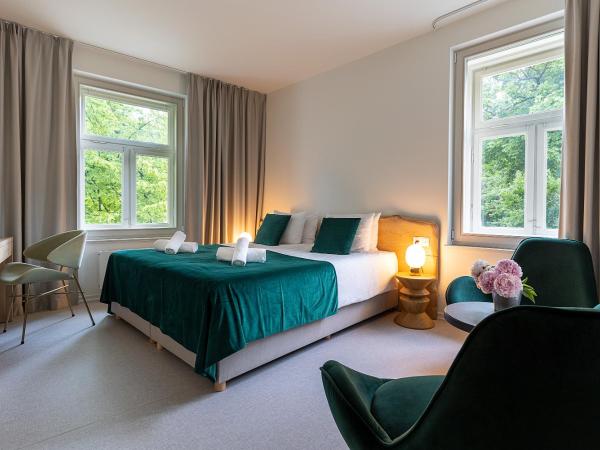 Dom Zdrojowy : photo 5 de la chambre chambre deluxe double ou lits jumeaux
