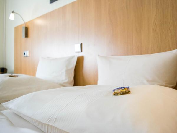 Hotel Postkutsche : photo 1 de la chambre chambre double