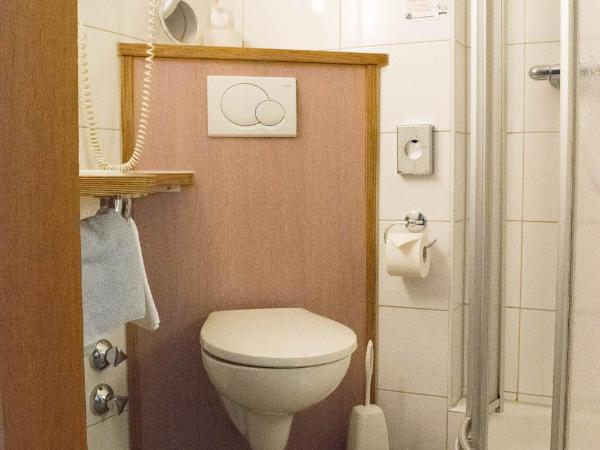 Hotel Postkutsche : photo 6 de la chambre chambre double