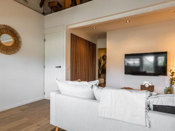 Madrid Suites : photo 7 de la chambre chambre quadruple deluxe
