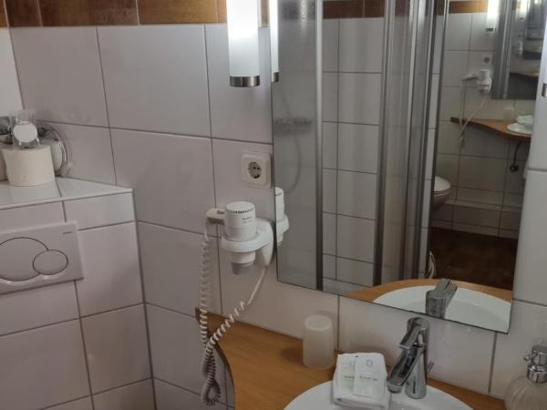 Hotel Postkutsche : photo 3 de la chambre chambre simple