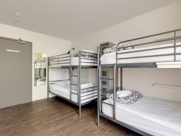 Samesun Kelowna Hostel : photo 10 de la chambre lit dans dortoir mixte de 6 lits