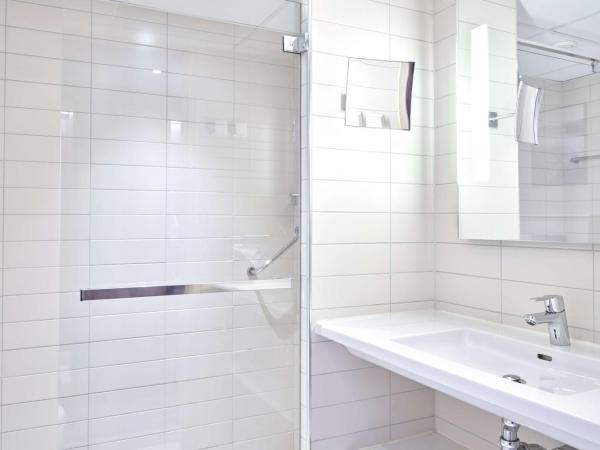 Radisson Blu Royal Garden Hotel, Trondheim : photo 4 de la chambre chambre premium - vue sur toits