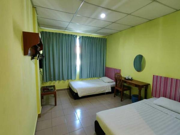 Century Hotel Inanam : photo 1 de la chambre chambre lits jumeaux