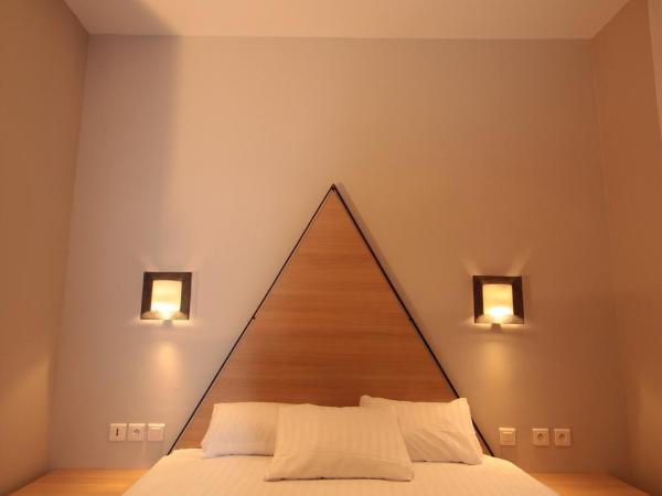 Hôtel Amirauté : photo 4 de la chambre chambre double standard