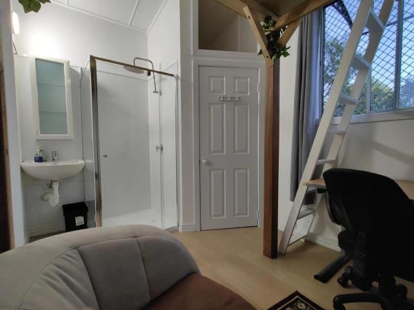 72 on NEWNHAM : photo 7 de la chambre studio