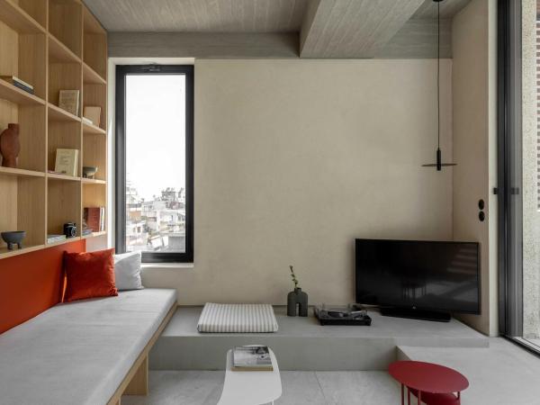 The Newel Psychiko : photo 3 de la chambre suite penthouse avec bain à remous privé