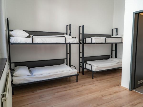 Equity Point Budapest : photo 4 de la chambre lit dans dortoir de 8 lits 