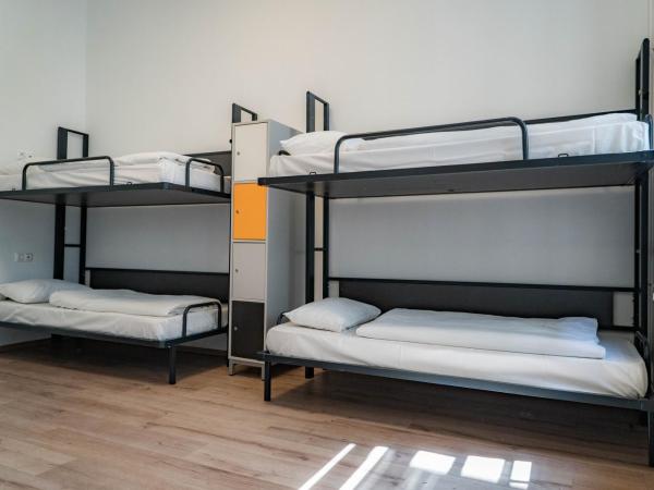 Equity Point Budapest : photo 1 de la chambre lit dans dortoir de 8 lits 