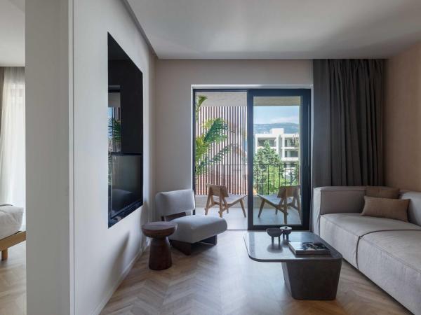 The Newel Psychiko : photo 5 de la chambre suite junior