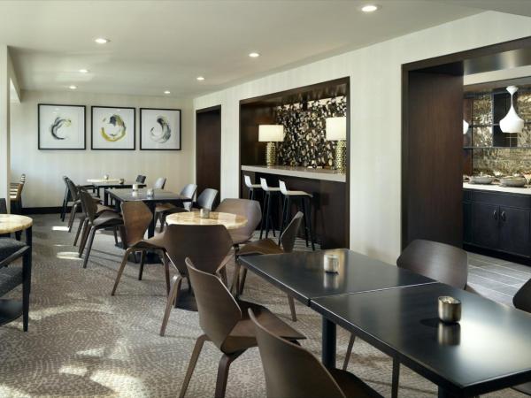 Omni Charlotte Hotel : photo 7 de la chambre chambre signature club - 1 lit king-size