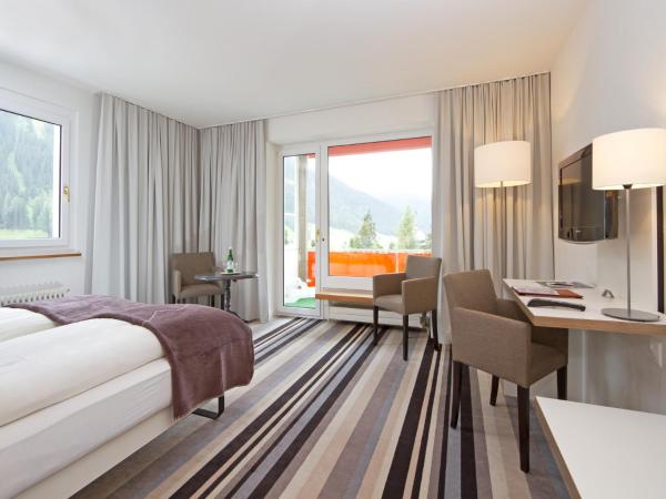 Hotel National by Mountain Hotels : photo 2 de la chambre chambre double ou lits jumeaux supérieure