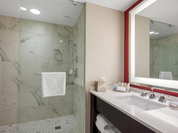 The Omni King Edward Hotel : photo 4 de la chambre chambre de luxe avec 2 lits queen-size