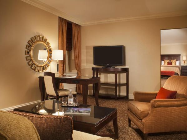 Omni William Penn Hotel : photo 1 de la chambre suite 1 chambre - 1 lit queen-size

