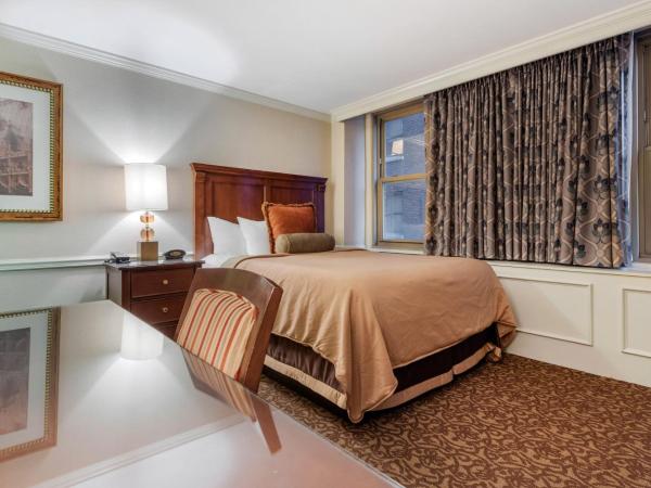 Omni William Penn Hotel : photo 4 de la chambre chambre deluxe – un lit queen-size – accessible aux personnes à mobilité réduite