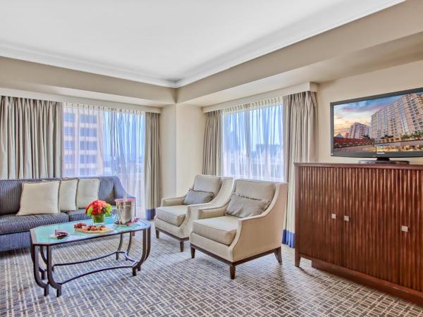 Omni Los Angeles Hotel : photo 3 de la chambre suite exécutive deluxe - 1 lit king-size