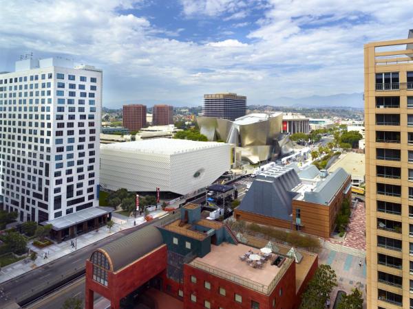Omni Los Angeles Hotel : photo 6 de la chambre chambre premier avec lit king-size