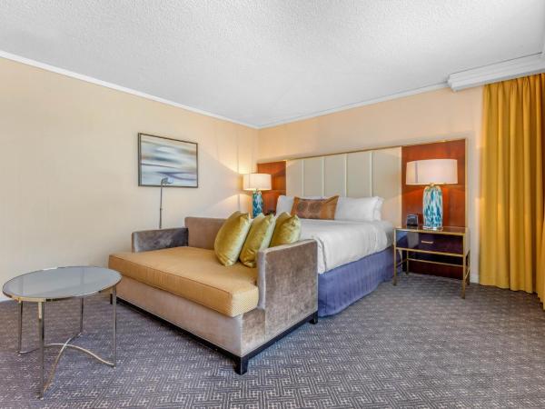 Omni Mont-Royal Hotel : photo 3 de la chambre chambre lit king-size premium