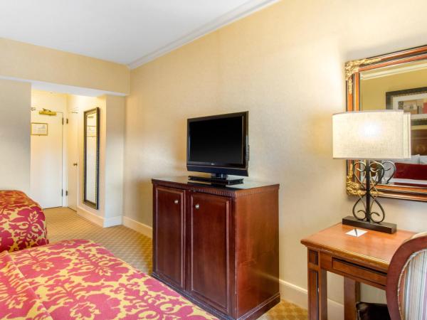 Boston Omni Parker House Hotel : photo 5 de la chambre chambre de luxe avec 2 lits doubles