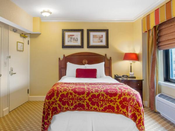 Boston Omni Parker House Hotel : photo 3 de la chambre chambre lit queen-size 
