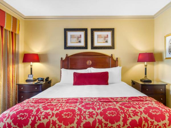 Boston Omni Parker House Hotel : photo 4 de la chambre suite premier choix avec lit king-size