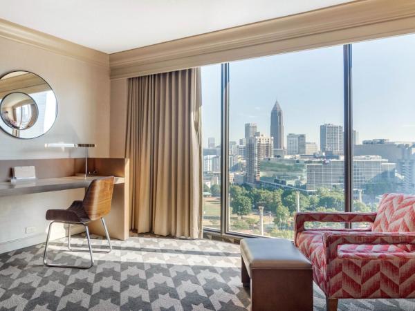 Omni Atlanta Hotel at Centennial Park : photo 1 de la chambre premier room park view - 1 king bed