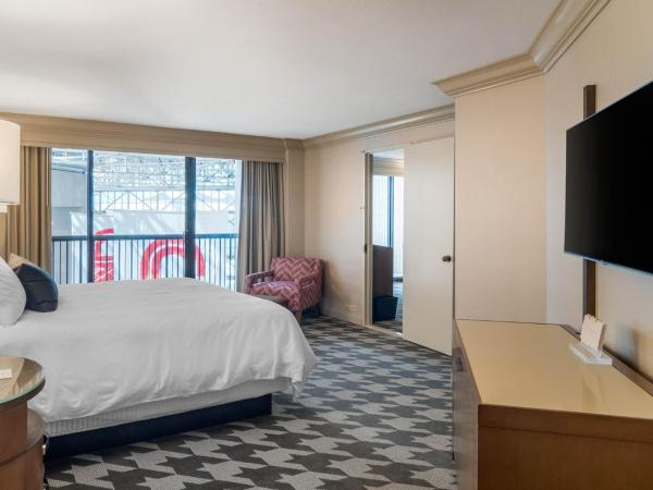 Omni Atlanta Hotel at Centennial Park : photo 7 de la chambre suite exécutive lit king-size