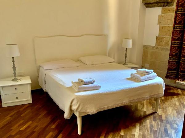 Chiesa Greca - SIT Rooms & Apartments : photo 3 de la chambre appartement avec terrasse