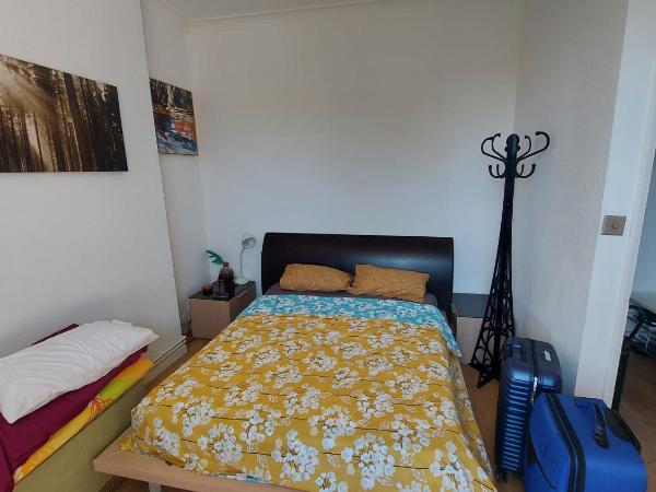 Extra Large One Bedroom Flat with Parking : photo 10 de la chambre appartement standard