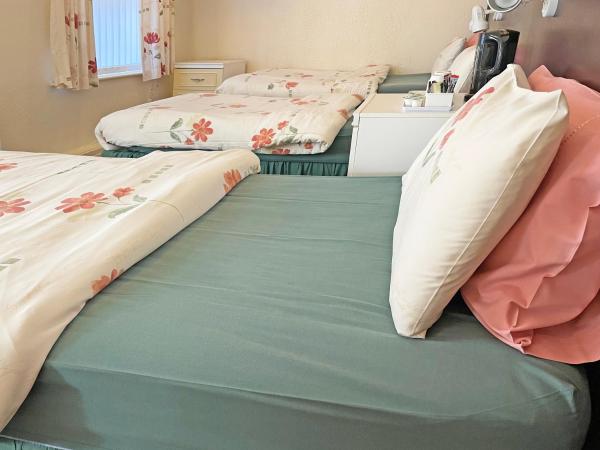 The Helmshore : photo 8 de la chambre chambre triple