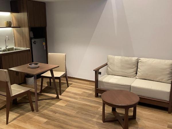 Sareeviengping Hotel Chiangmai : photo 7 de la chambre chambre familiale - vue sur montagne