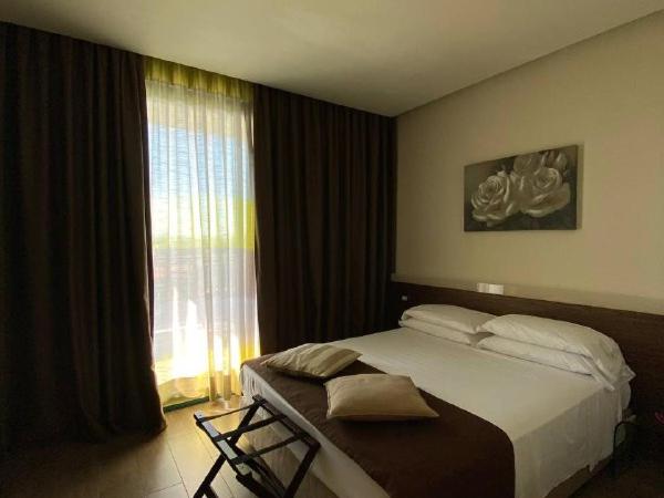 Bellariva Feeling Hotel : photo 1 de la chambre chambre double supérieure avec balcon