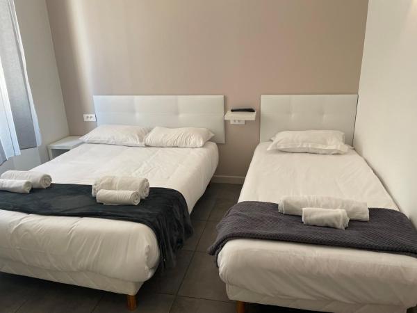 Hôtel Anna Livia : photo 6 de la chambre chambre triple