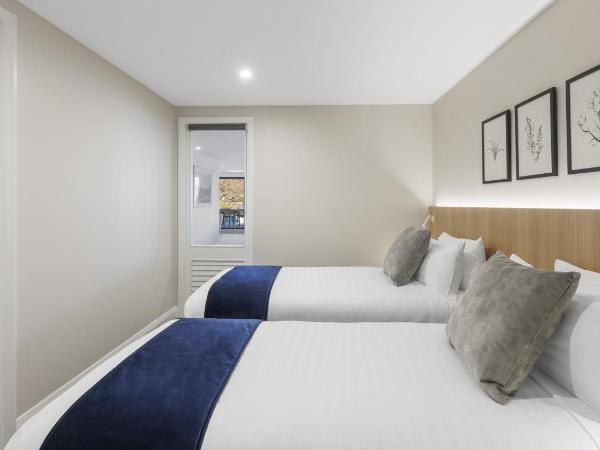 Oaks Queenstown Shores Resort : photo 9 de la chambre four bedroom penthouse - no housekeeping