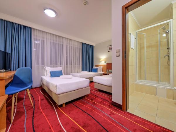 Best Western Hotel Portos : photo 5 de la chambre luxury triple room with three single beds - high floor