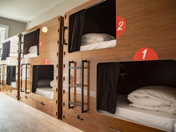 Leevin Hostel Mountjoy : photo 1 de la chambre lit superposé dans dortoir pour femmes de 6 lits 