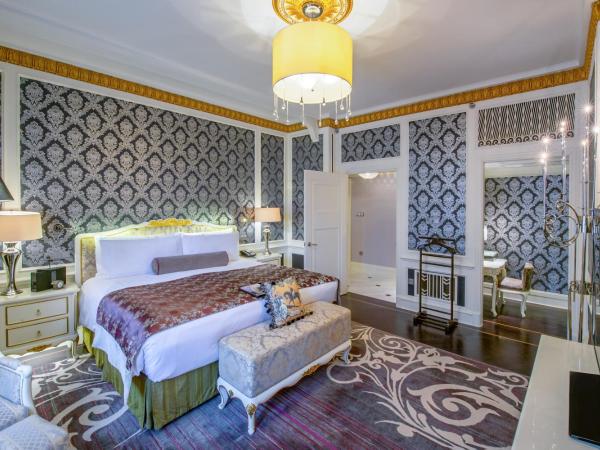 Fairmont Peace Hotel On the Bund : photo 8 de la chambre nine nations suite