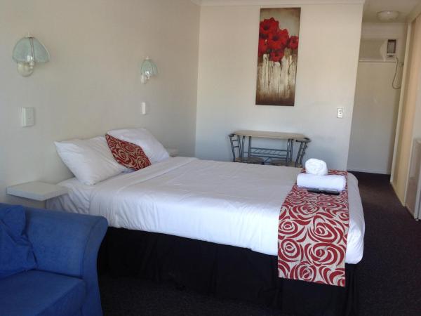 Aspley Motor Inn : photo 8 de la chambre chambre standard lit queen-size