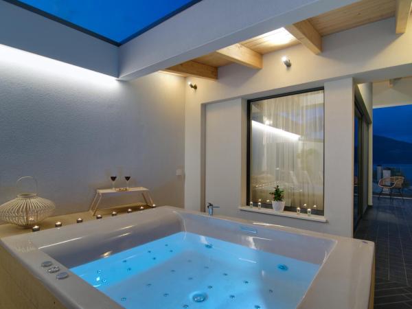 Selin Luxury Residences : photo 2 de la chambre penthouse apartment with outdoor hot tub