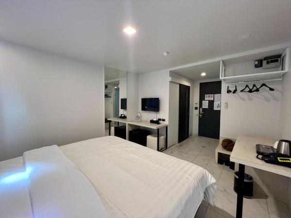 WE Terminal Hotel : photo 9 de la chambre chambre double standard