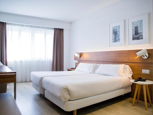 Hotel Gelmírez : photo 5 de la chambre chambre double ou lits jumeaux