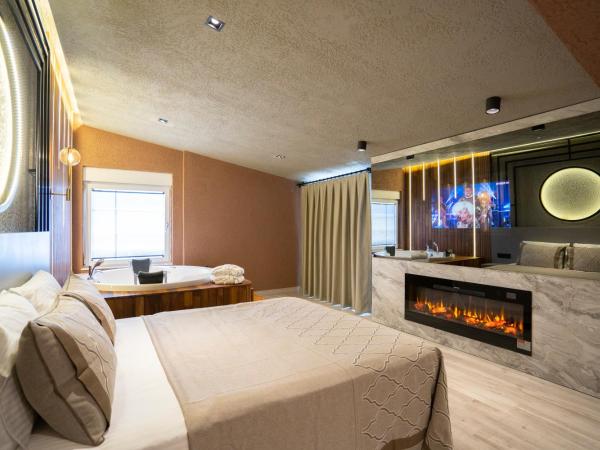 Antalya City Hotel & Spa : photo 4 de la chambre suite lit king-size avec baignoire spa