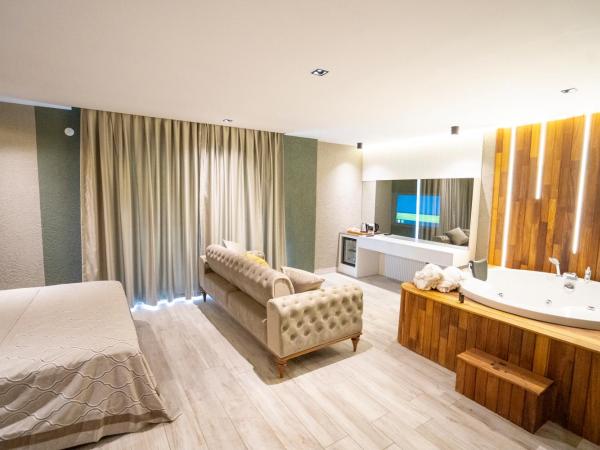 Antalya City Hotel & Spa : photo 6 de la chambre suite jardin avec baignoire spa